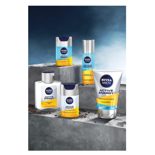 NIVEA MEN Active Energy Gezichtscrème - Dagcrème Normale huid - Moisturizer - Crème Gezicht - Met cafeïne en vitamine+ complex - Voordeelverpakking 3x50 ml