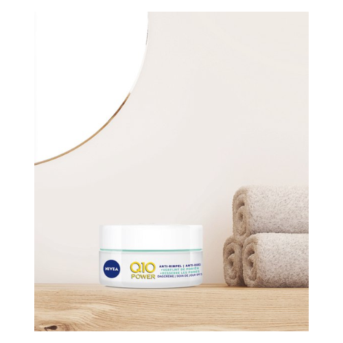 NIVEA Q10 POWER Anti-Rimpel Dagcrème Gezicht - Porie Verfijnend - Gemengde tot vette huid - SPF 15 - Crème Met Q10en algenextract - 50 ml