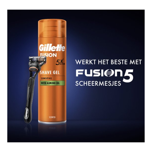 Gillette Fusion Scheergel - Met Amandelolie - Voor De Gevoelige Huid - voordeelverpakking 6 x 200ml